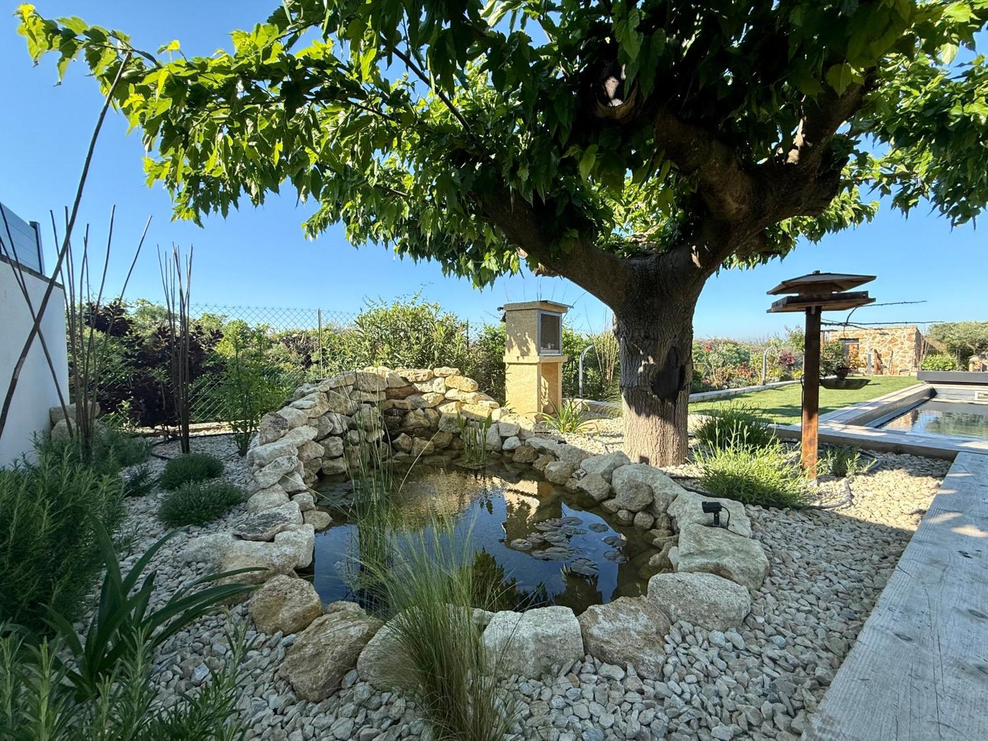 Une Nuit En Luberon Puyvert 외부 사진